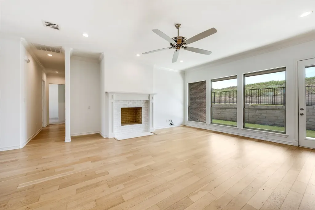 11049 Hawkins Home Boulevard Benbrook TX 76126