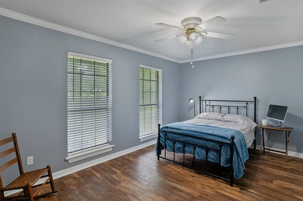 7433 Whispering Pines Drive Shreveport LA 71129