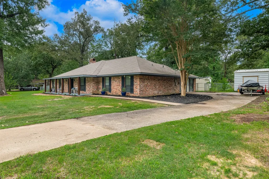 7433 Whispering Pines Drive Shreveport LA 71129