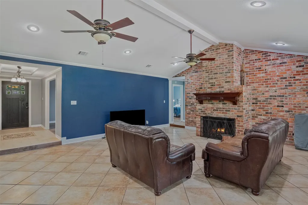 7433 Whispering Pines Drive Shreveport LA 71129