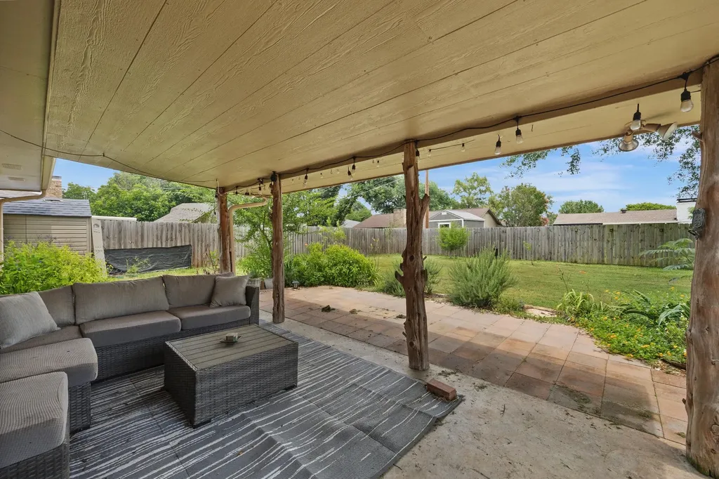 513 Quail Run Street Greenville TX 75402
