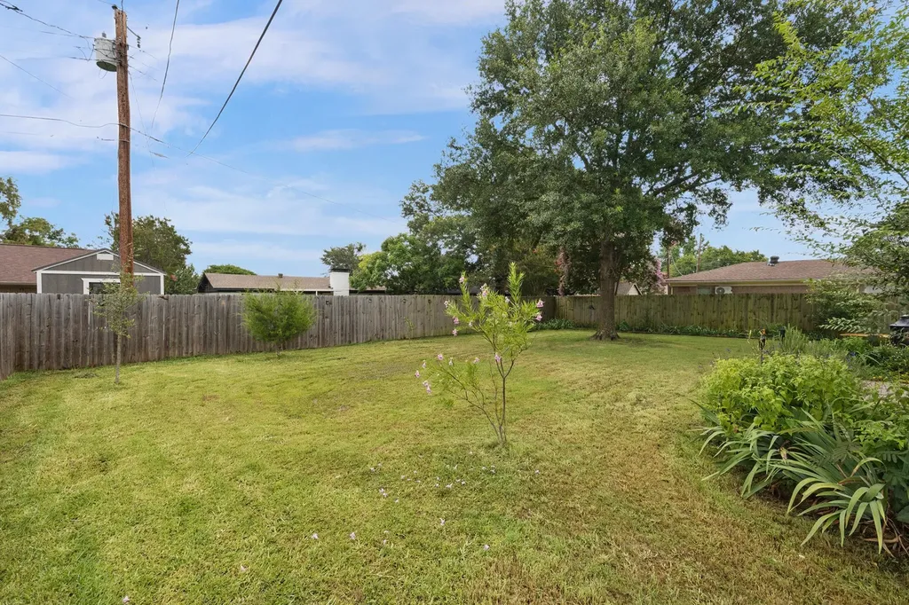 513 Quail Run Street Greenville TX 75402