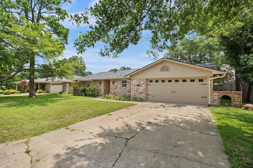 513 Quail Run Street Greenville TX 75402