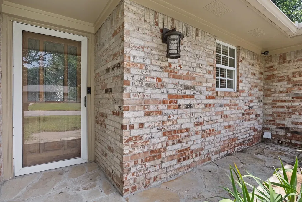 513 Quail Run Street Greenville TX 75402