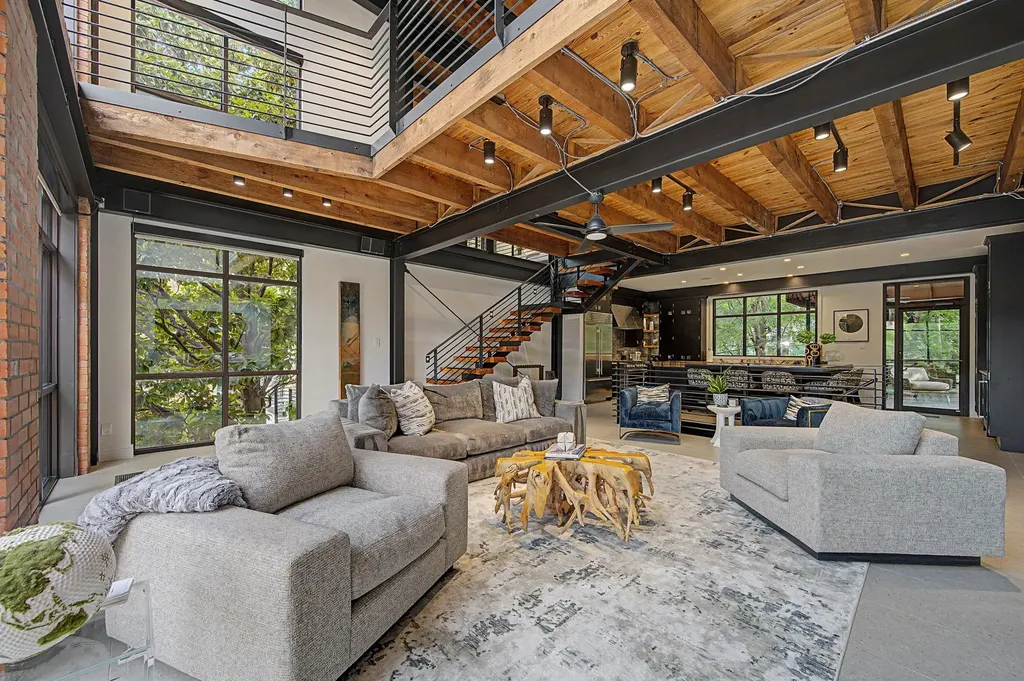 2967 Magnolia Hill Court Dallas TX 75201