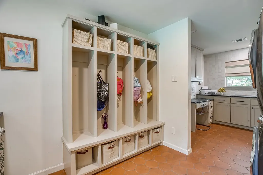 4325 Elmwood Drive Benbrook TX 76116