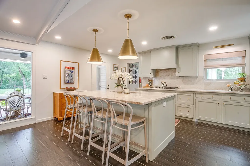 4325 Elmwood Drive Benbrook TX 76116