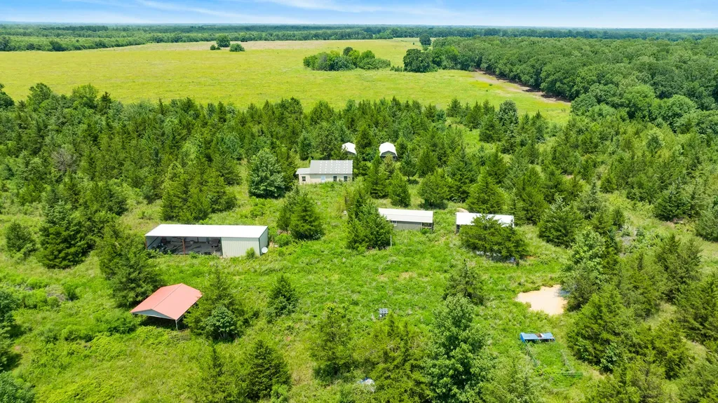 000 Cr 1357 Clarksville TX 75426