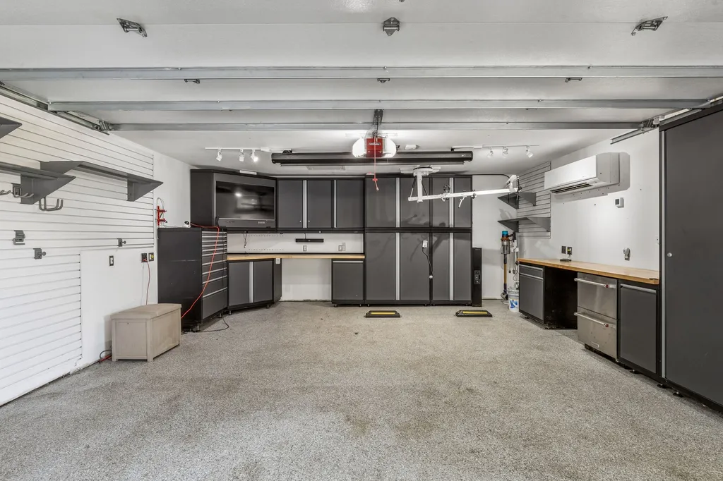 9809 Lanshire Drive Dallas TX 75238