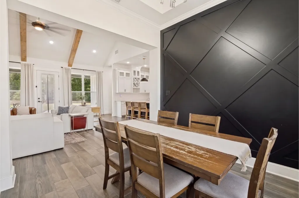 12432 Maplewood Drive Lindale TX 75771