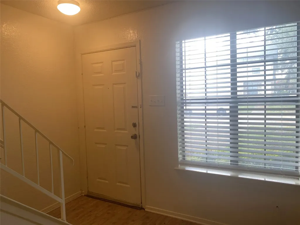 2826 Wimbledon Court Garland TX 75041