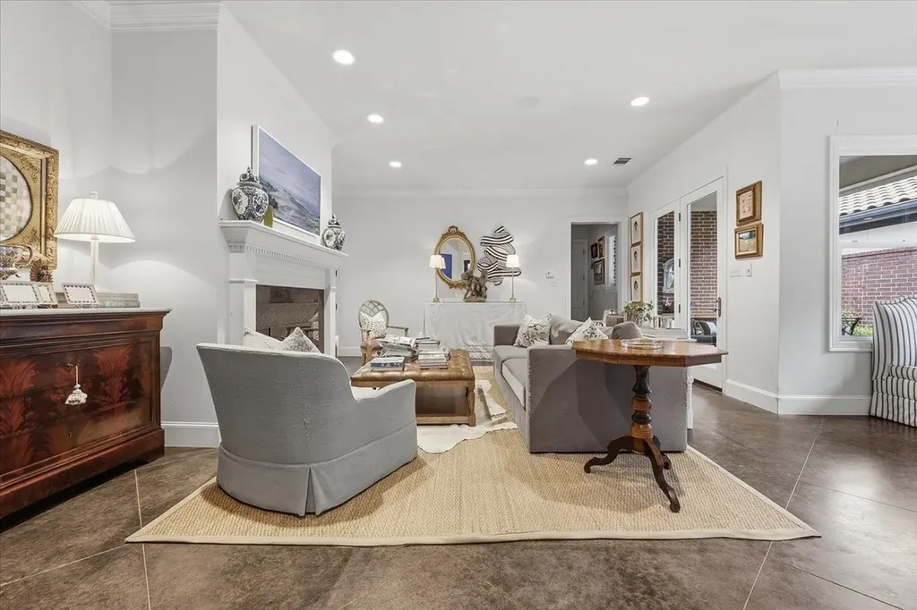 628 Deloache Street Westworth Village TX 76114