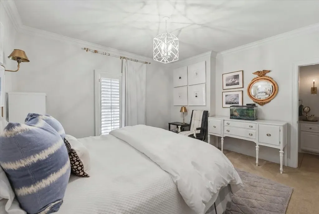 628 Deloache Street Westworth Village TX 76114
