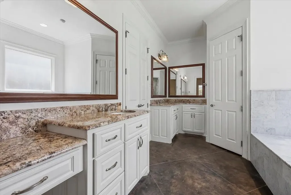 628 Deloache Street Westworth Village TX 76114