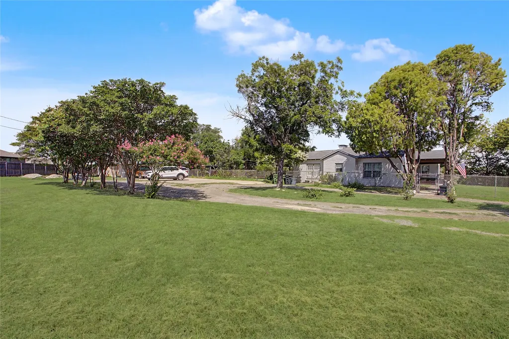 7921 White Settlement Road White Settlement TX 76108