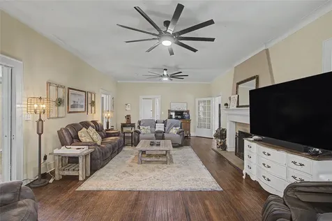 7921 White Settlement Road White Settlement TX 76108