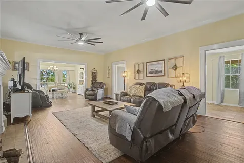 7921 White Settlement Road White Settlement TX 76108