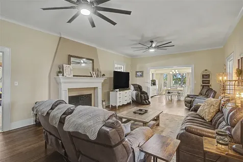 7921 White Settlement Road White Settlement TX 76108