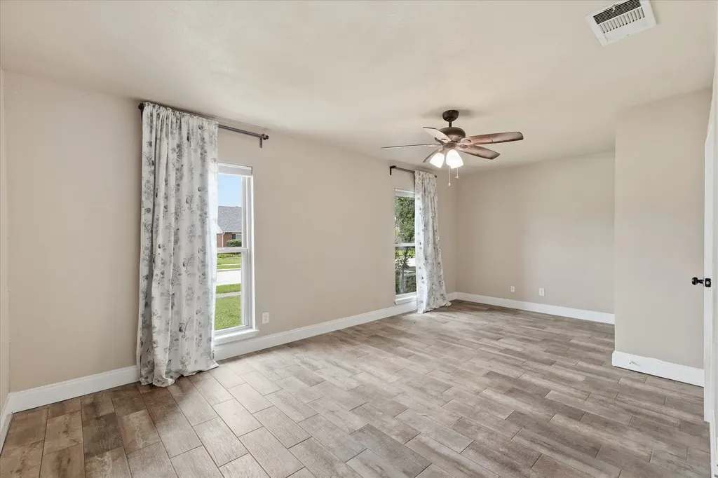 4132 Driscoll Drive The Colony TX 75056
