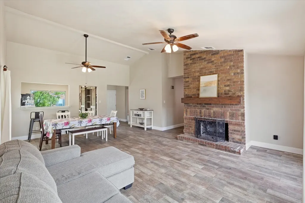 4132 Driscoll Drive The Colony TX 75056