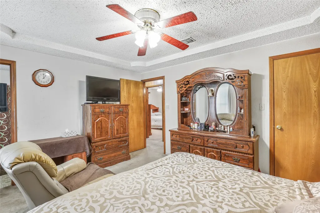 109 County Road 1224 Mt Pleasant TX 75455