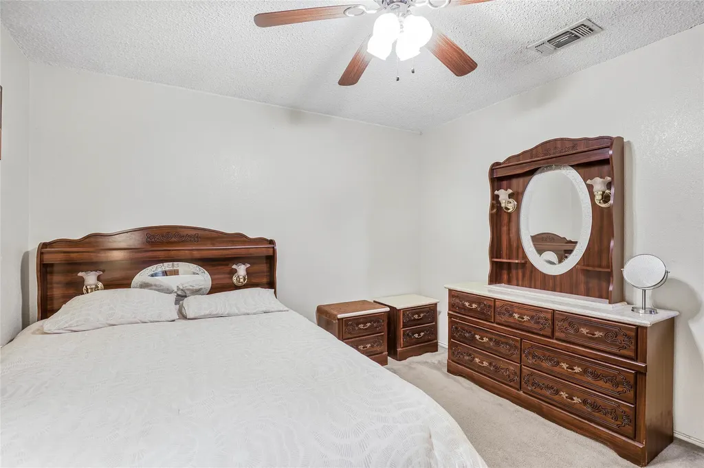 109 County Road 1224 Mt Pleasant TX 75455