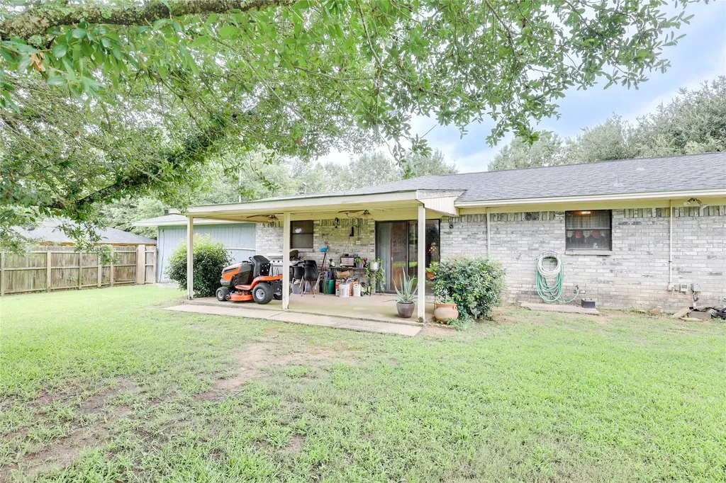 109 County Road 1224 Mt Pleasant TX 75455