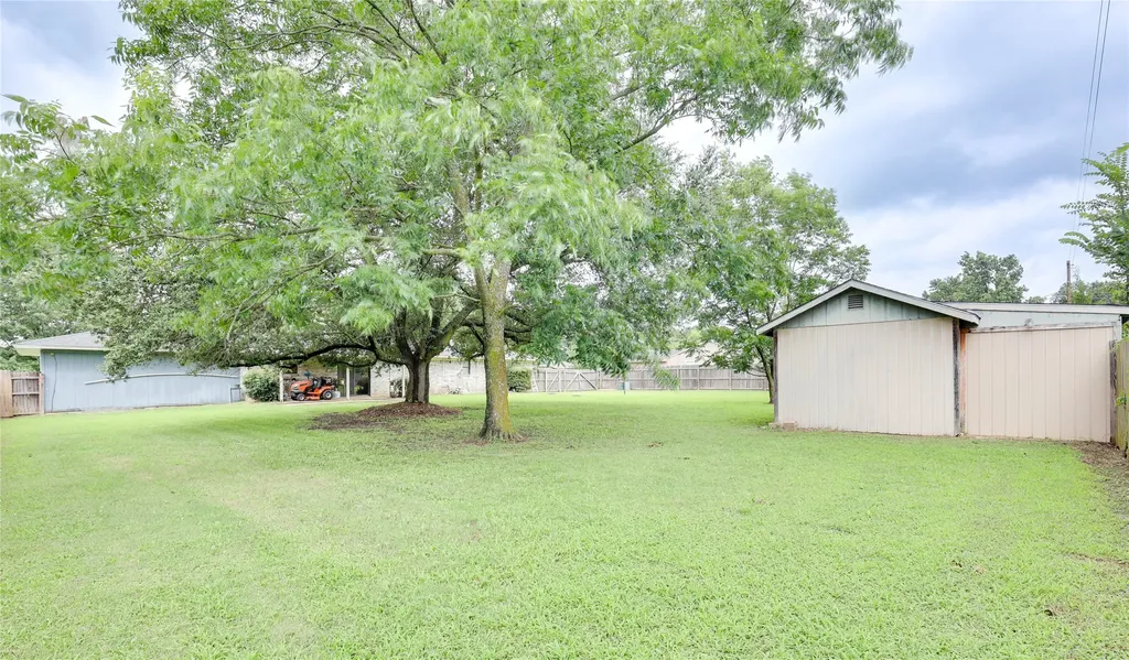 109 County Road 1224 Mt Pleasant TX 75455