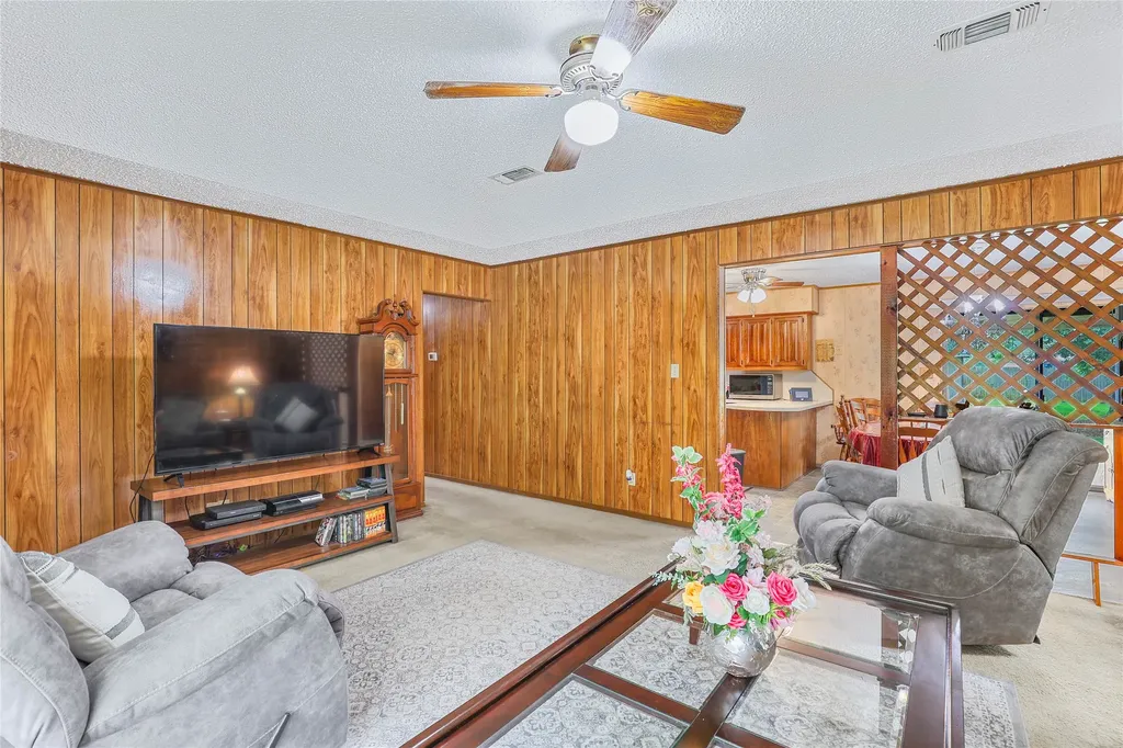 109 County Road 1224 Mt Pleasant TX 75455