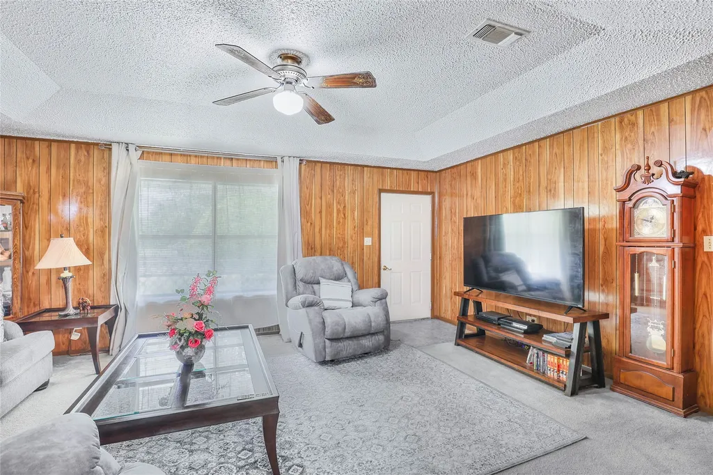 109 County Road 1224 Mt Pleasant TX 75455