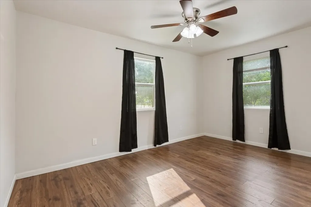 3109 N 20th Street Waco TX 76708