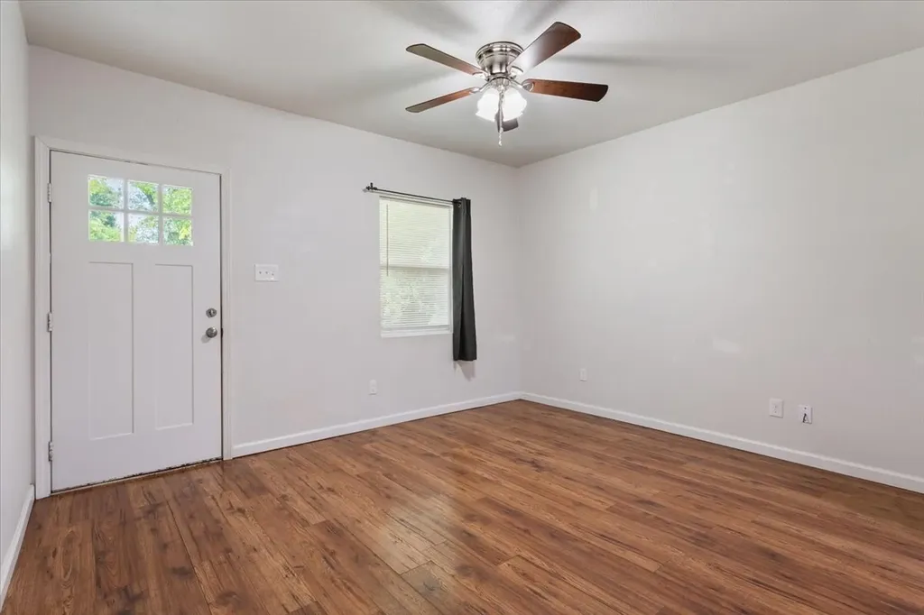 3109 N 20th Street Waco TX 76708