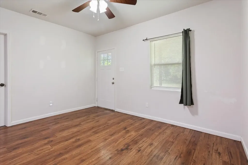 3109 N 20th Street Waco TX 76708