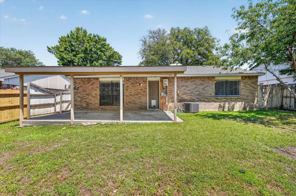 522 Hawthorne Drive Allen TX 75002