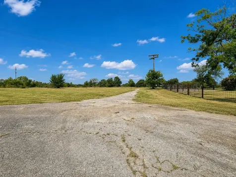 1700 W Morton Street Denison TX 75020