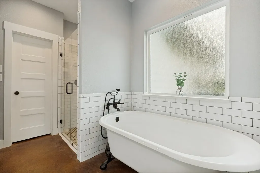 336 Hugh Orr Road Van Alstyne TX 75495