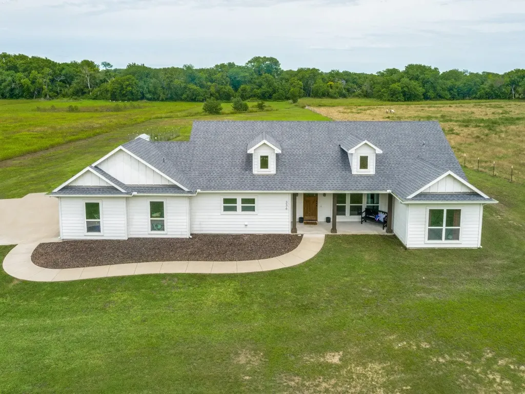 336 Hugh Orr Road Van Alstyne TX 75495