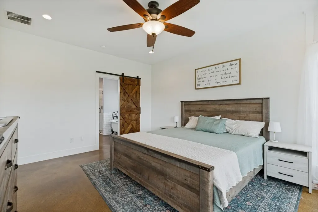 336 Hugh Orr Road Van Alstyne TX 75495