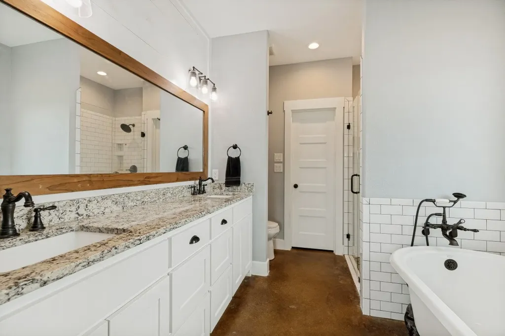 336 Hugh Orr Road Van Alstyne TX 75495