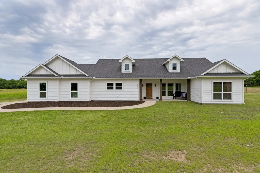 336 Hugh Orr Road Van Alstyne TX 75495