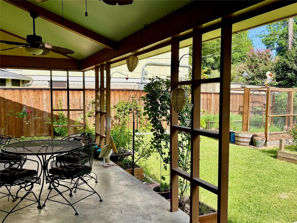 9908 Greenfield Drive Dallas TX 75238