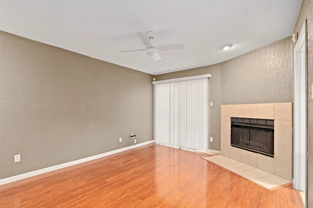 4327 Madera Road Irving TX 75038