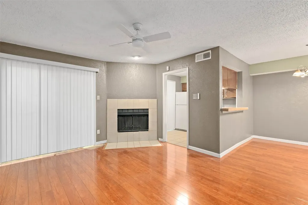 4327 Madera Road Irving TX 75038
