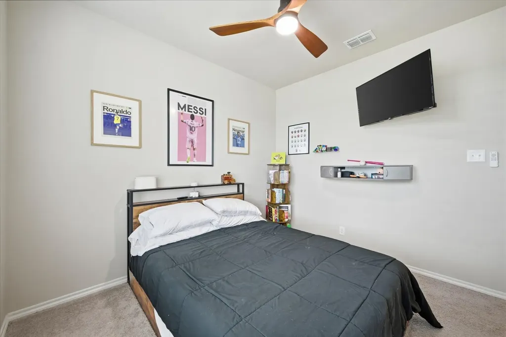 924 Ravenwood Lane Van Alstyne TX 75495