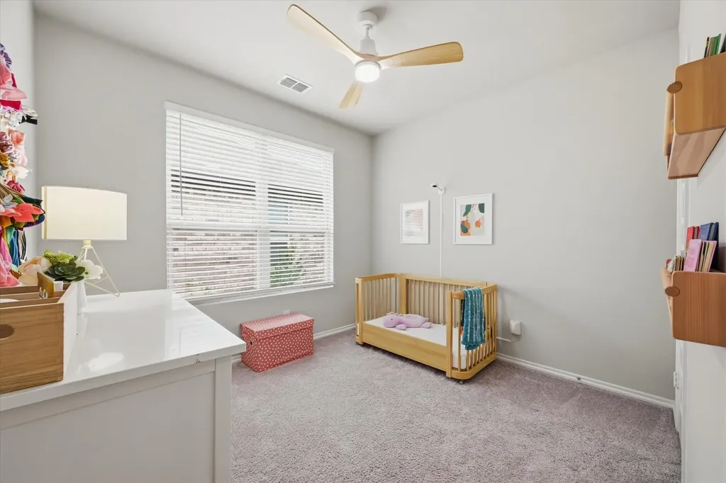 924 Ravenwood Lane Van Alstyne TX 75495