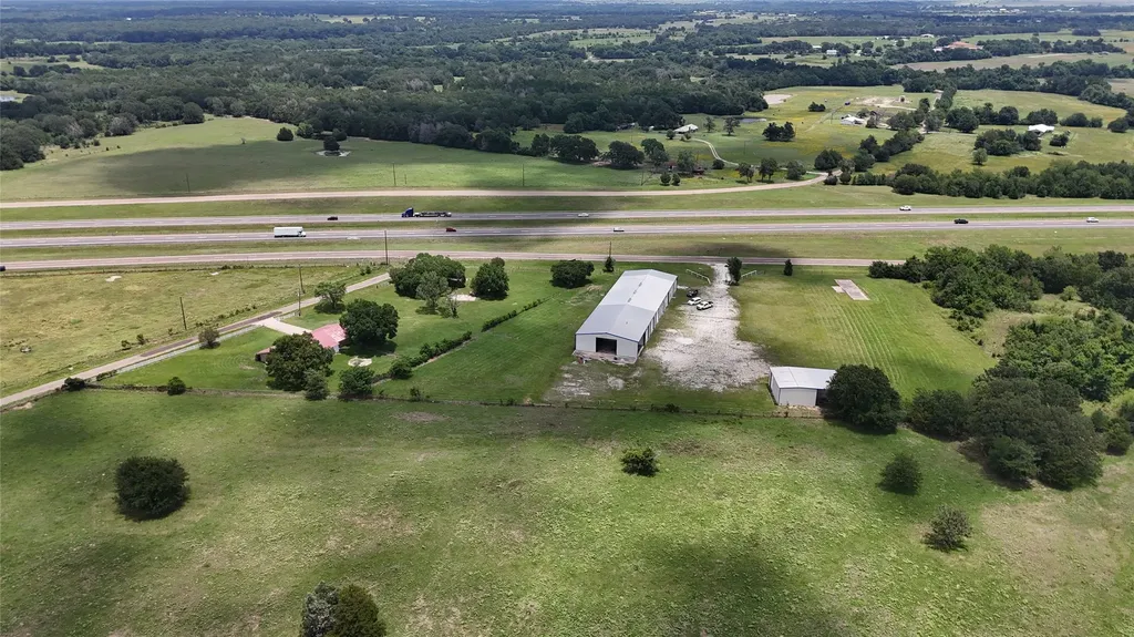 375 Interstate 45 N Fairfield TX 75840
