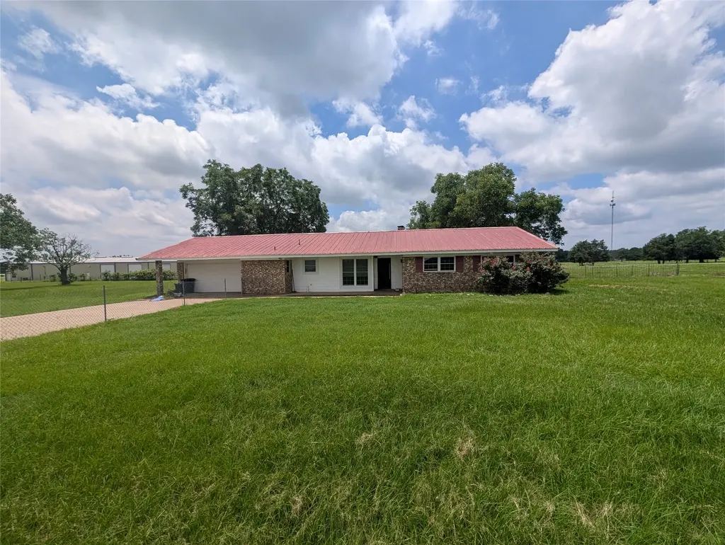 375 Interstate 45 N Fairfield TX 75840