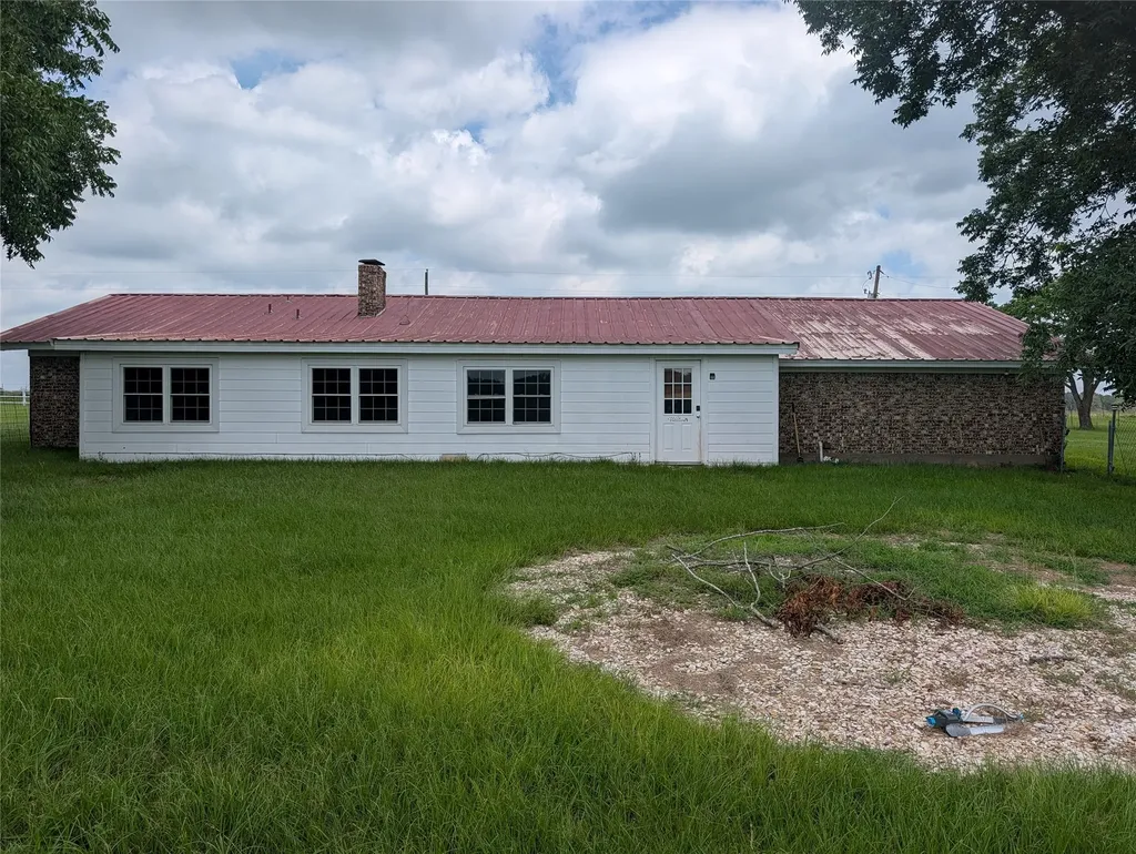 375 Interstate 45 N Fairfield TX 75840
