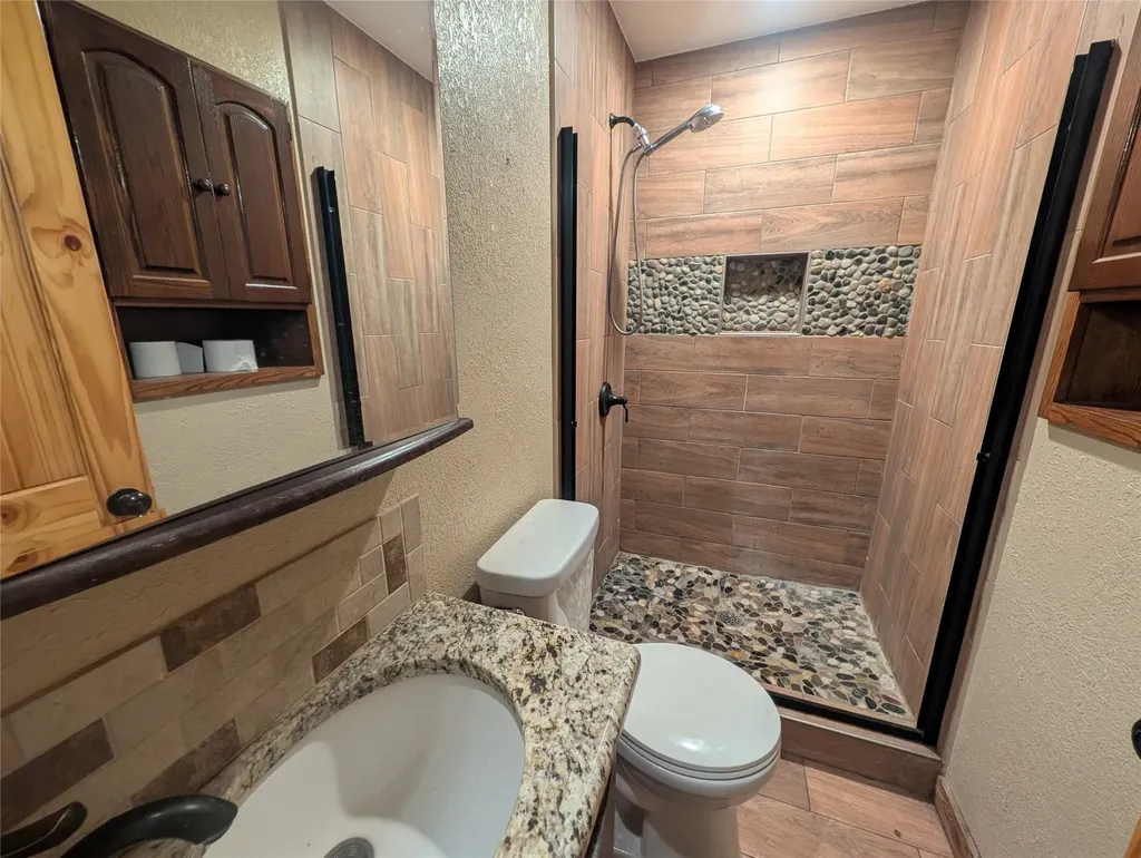 375 Interstate 45 N Fairfield TX 75840