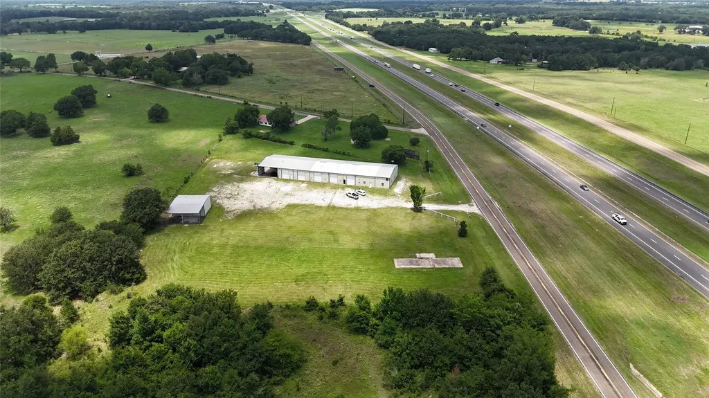 375 Interstate 45 N Fairfield TX 75840